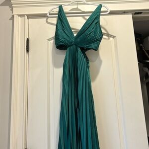 A&F Giselle Pleated Midi Cutout Maxi dress